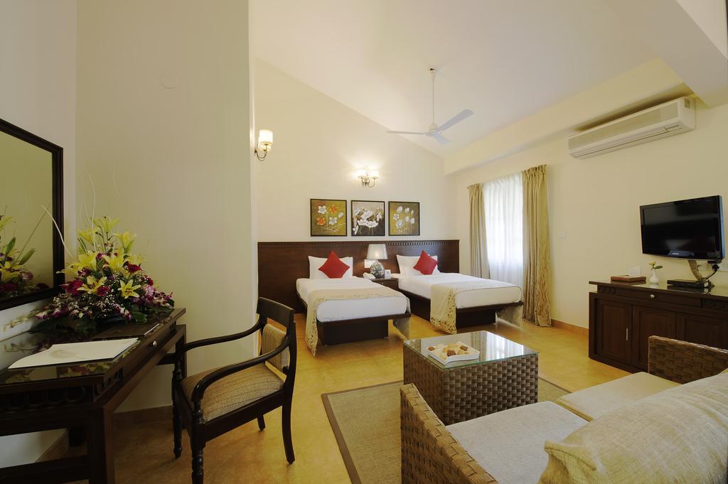 Deltin Palms Riverfront Panaji Exteriör bild