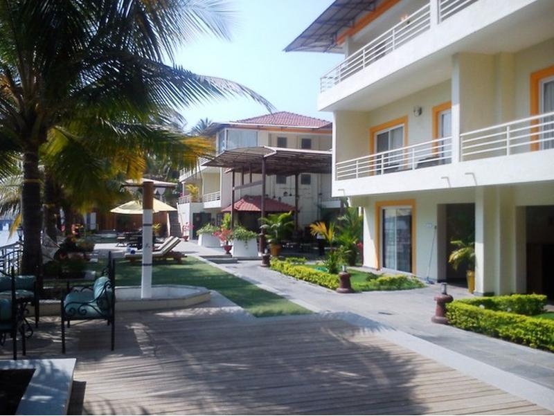 Deltin Palms Riverfront Panaji Exteriör bild